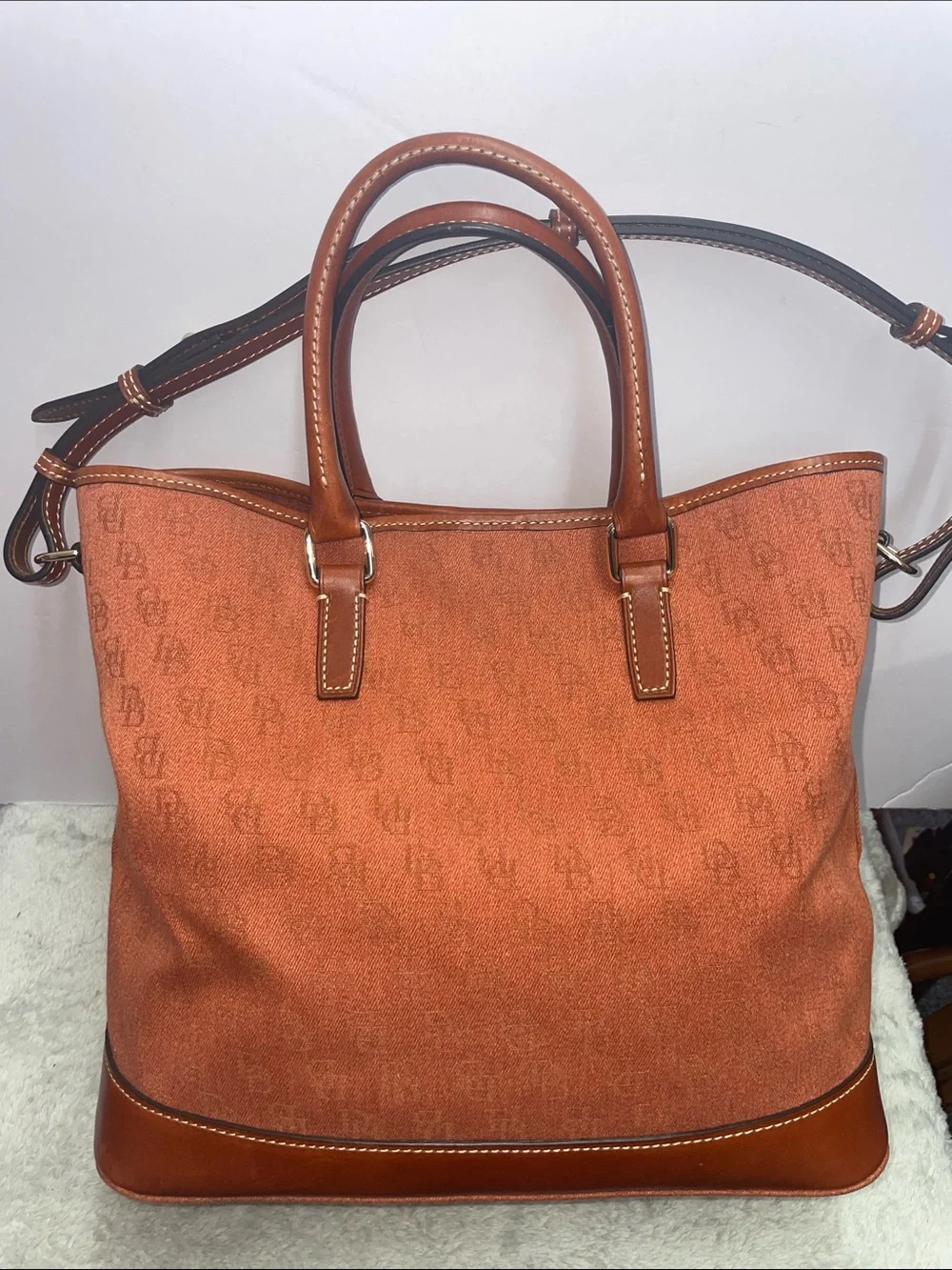 Dooney & Bourke ‘Chelsea’ Shopper